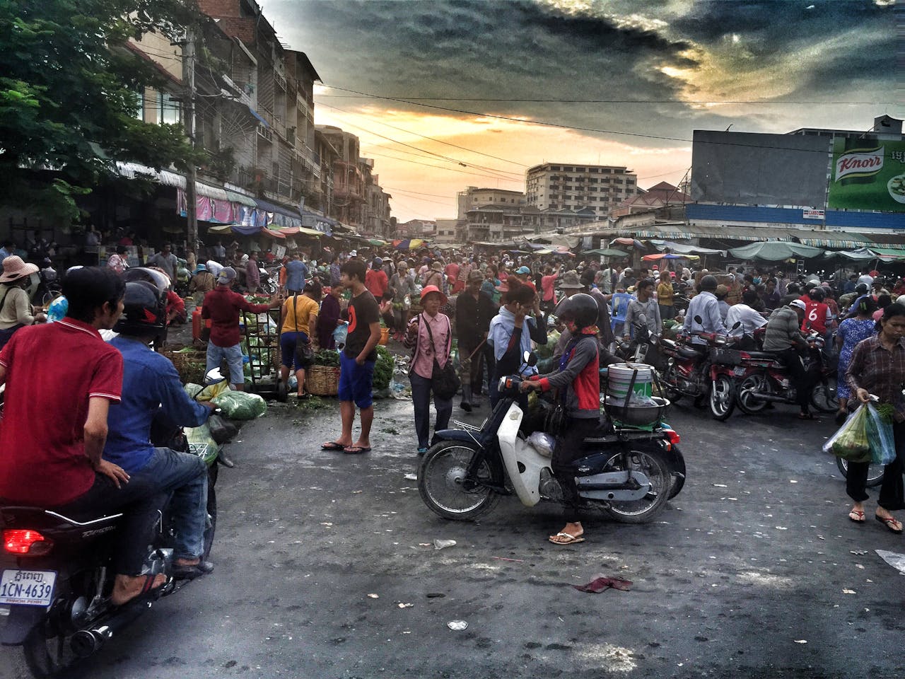 eSIM vs SIM local Camboya, comparativa