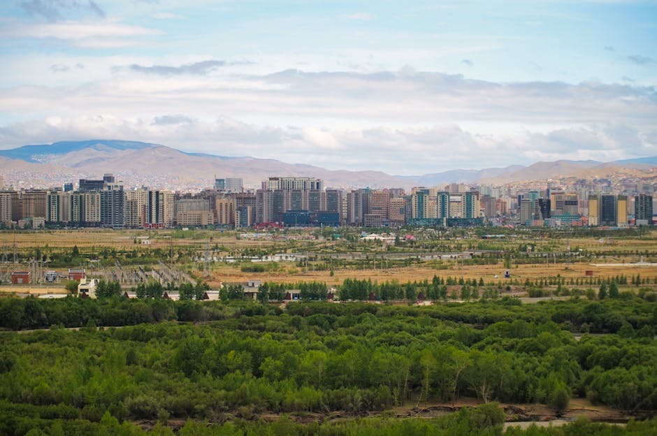Oulan-Bator skyline et yourtes Mongolie — eSIM et connexion 4G Mobicom
