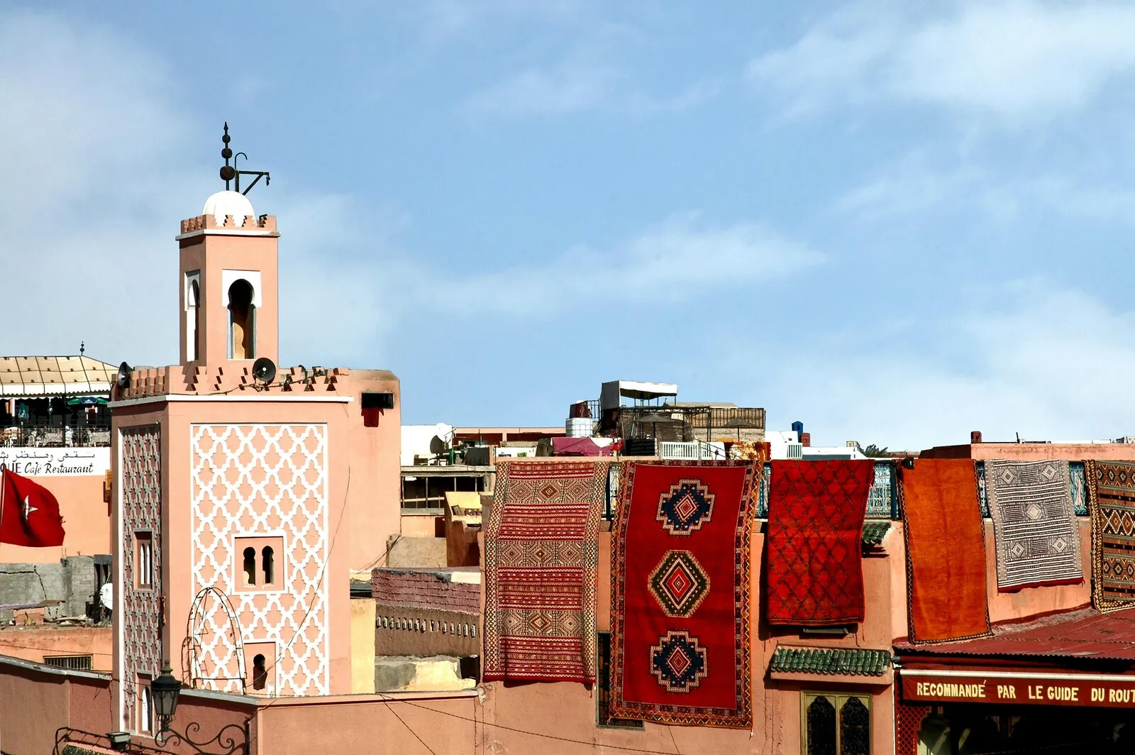 eSIM Marruecos 2026: guía completa, planes 5G desde 40 CLP