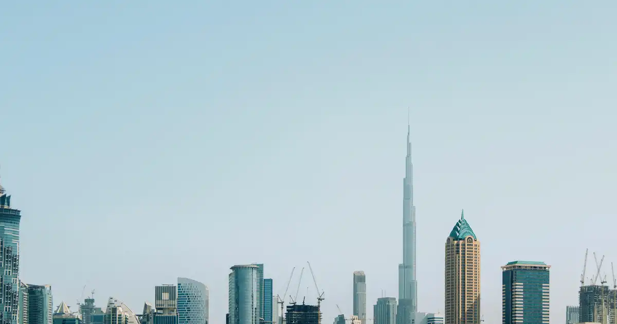 eSIM Emiratos Árabes Unidos 2026: la guía completa para viajeros chilenos